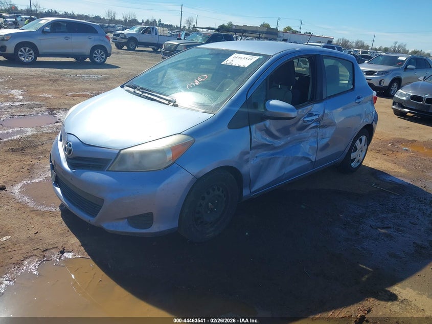 2013 Toyota Yaris Le