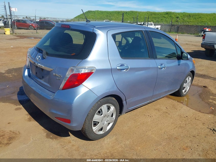 2013 Toyota Yaris Le