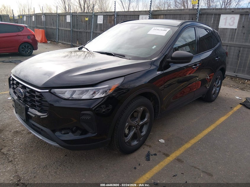 2025 Ford Escape St-Line