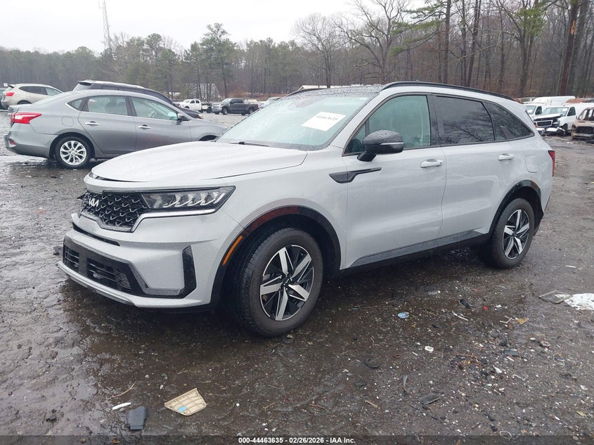 2022 KIA SORENTO auction photo 2