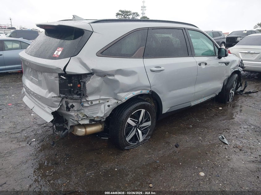 2022 KIA SORENTO auction photo 4