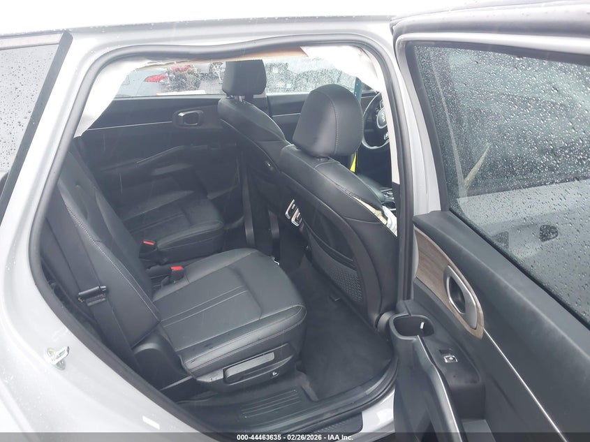 2022 KIA SORENTO auction photo 8