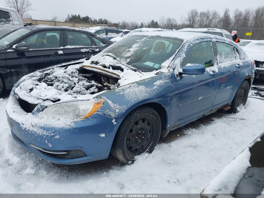 Vin: 1c3bc4fbxbn566600, lot: 44960344, chrysler 200 lx 20112