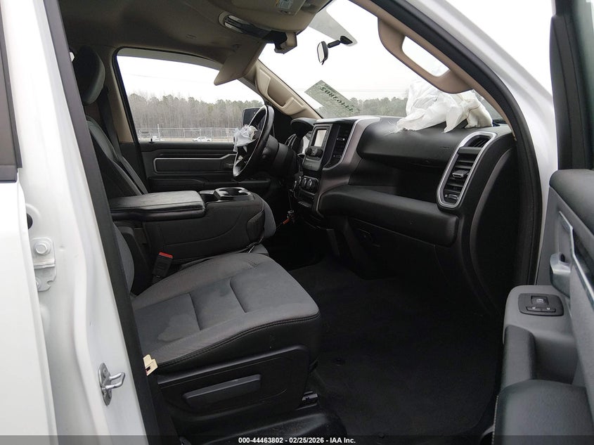 2020 Ram 1500 Big Horn 4X4 6'4 Box