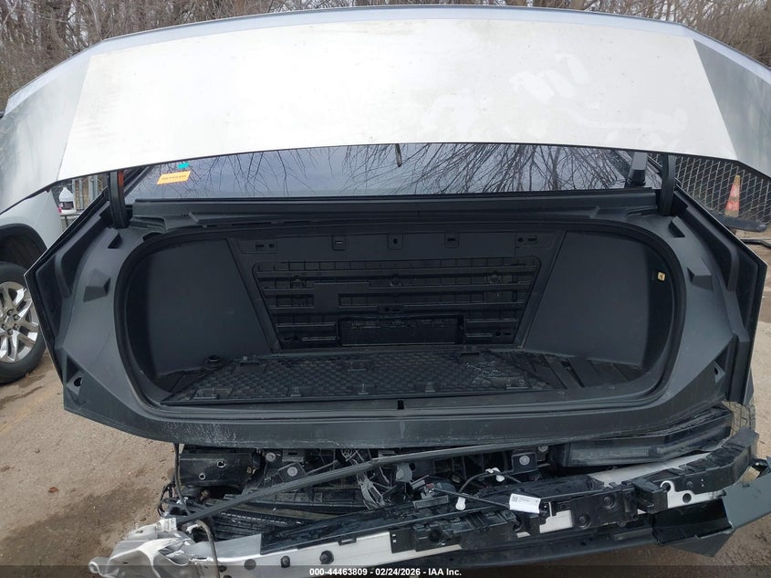 2025 Tesla Cybertruck All-Wheel Drive VIN: 7G2CEHED6SA070884 Lot: 44463809