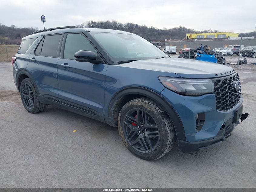 2025 Ford Explorer St