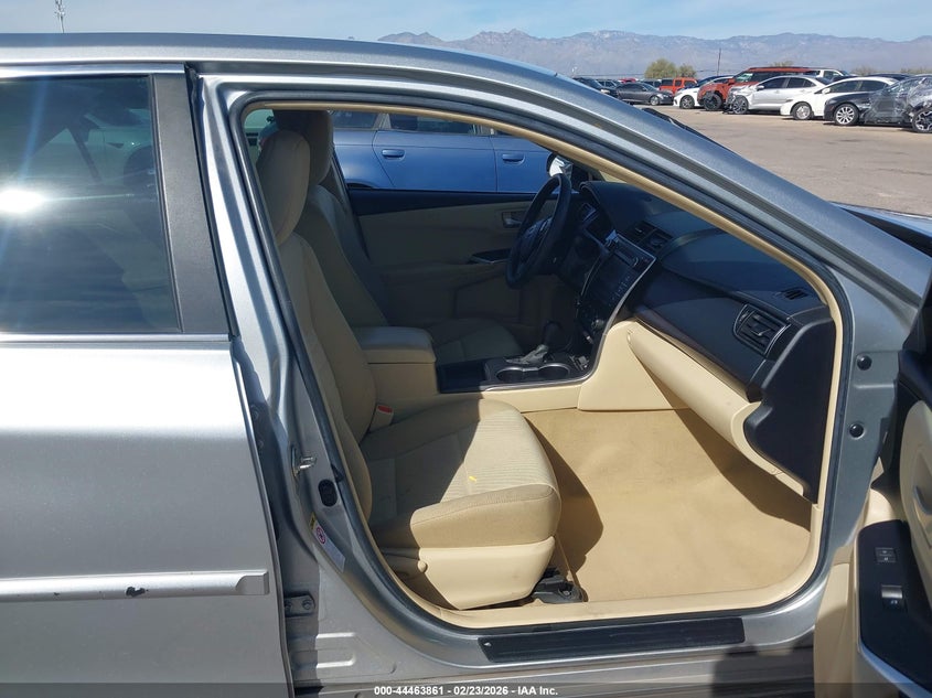 2016 Toyota Camry Le