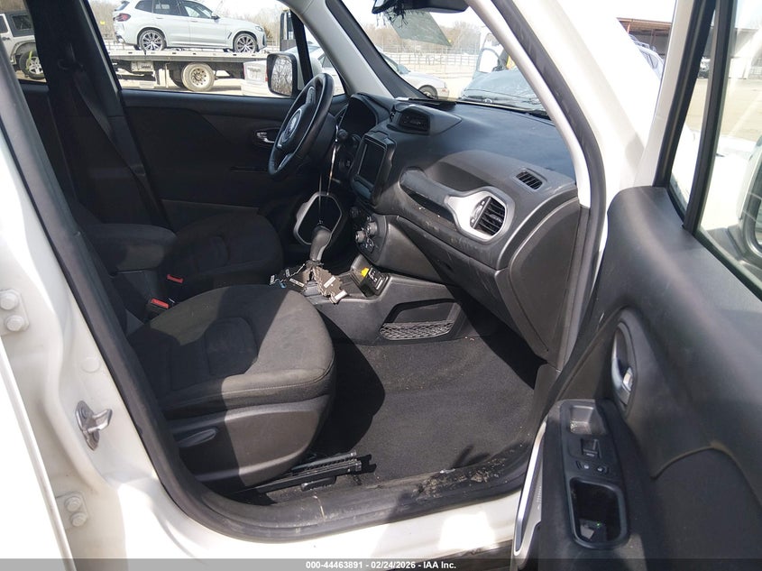 2018 Jeep Renegade Latitude Fwd