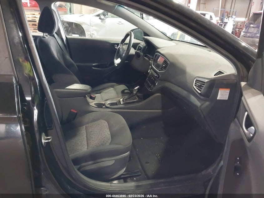 2017 Hyundai Ioniq Hybrid Blue