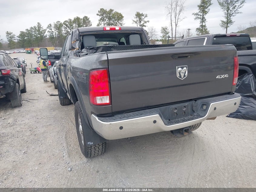 Vin: 3c6ur5cl6jg308840, lot: 44960589, ram 2500 tradesman  4x4 6'4 box 20183