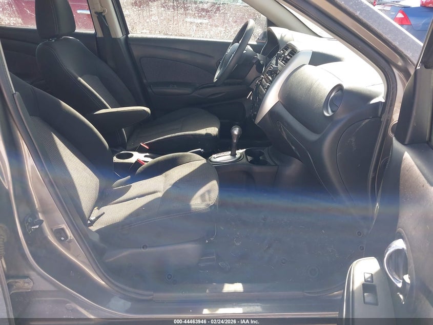 2015 Nissan Versa 1.6 Sv