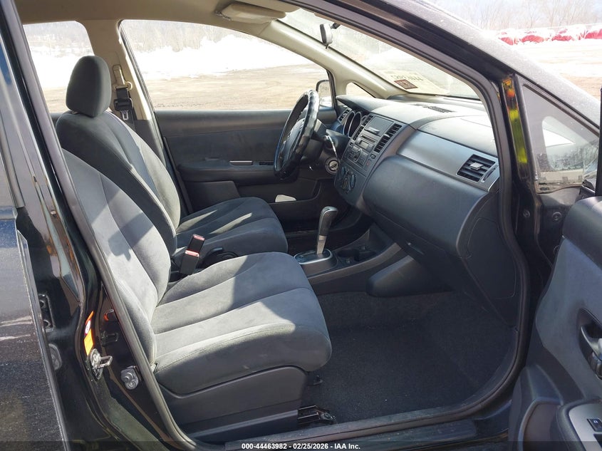 2009 Nissan Versa 1.8S