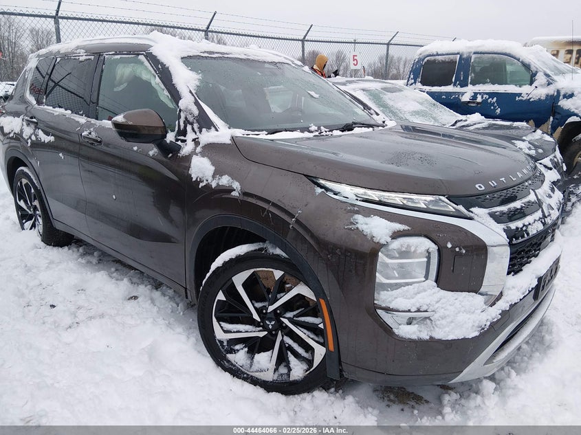 2022 Mitsubishi Outlander Sel 2.5 S-Awc