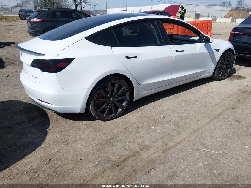 2018 Tesla Model 3 Long Range/Performance
