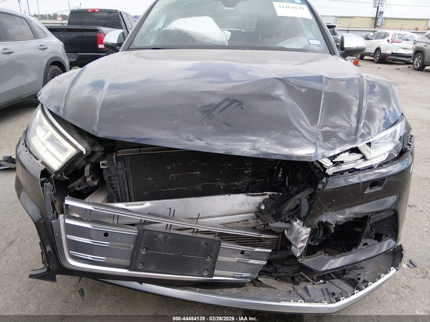 2018 Audi Sq5 3.0T Premium Plus VIN: WA1C4AFYXJ2025007 Lot: 44464139