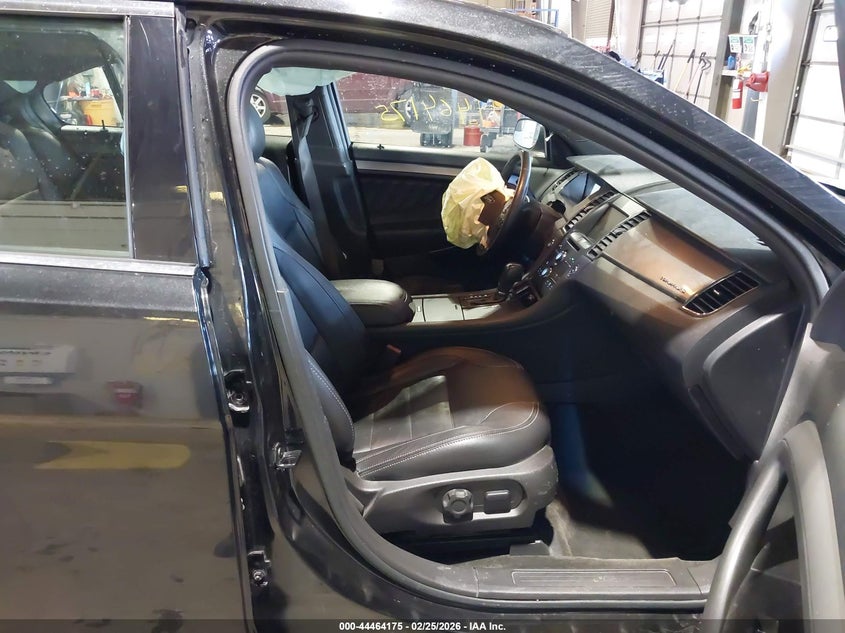 2015 Ford Taurus Sel