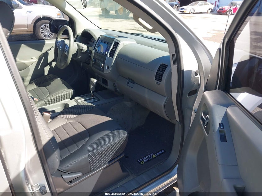 2018 Nissan Frontier Desert Runner