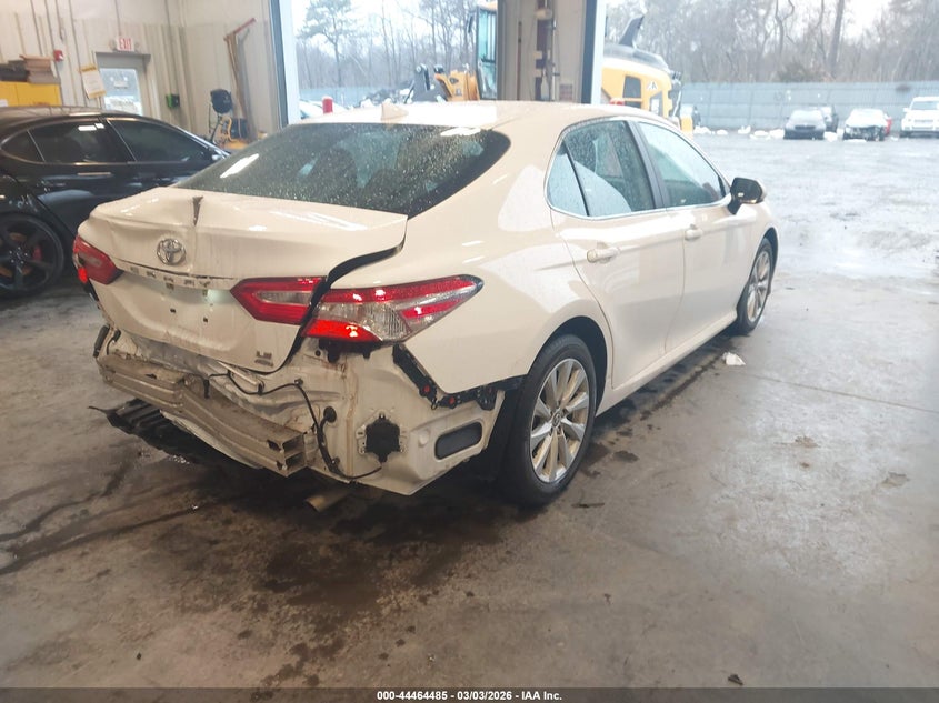 2020 Toyota Camry Le Awd