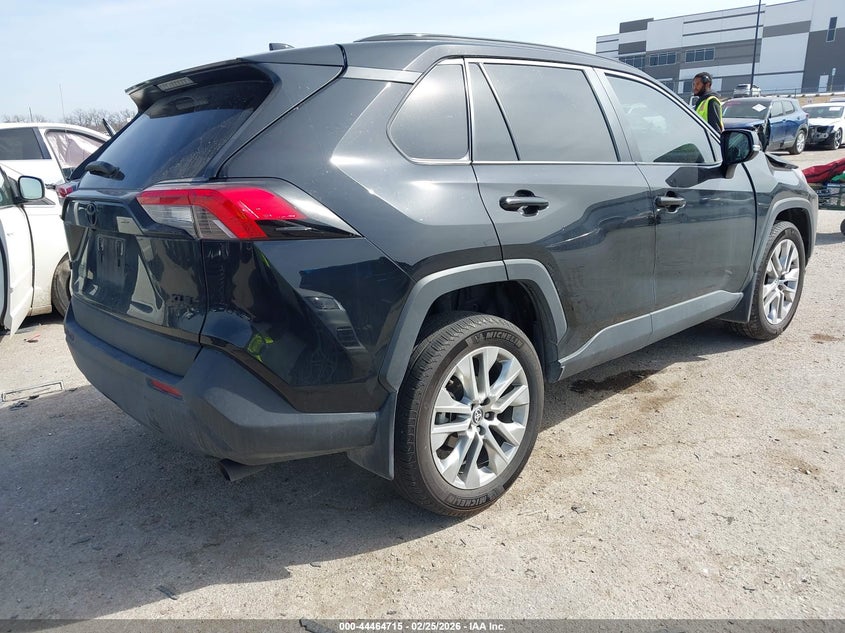 2024 Toyota Rav4 Xle Premium