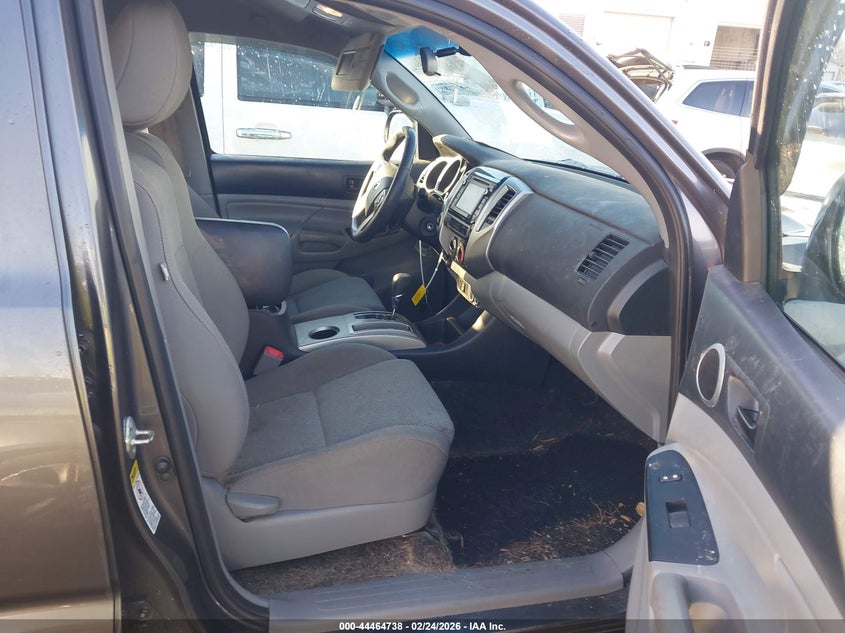 2014 Toyota Tacoma Base V6