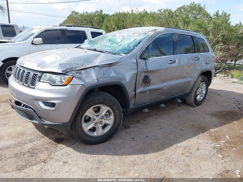 2017 Jeep Grand Cherokee Laredo 4X2
