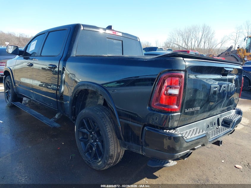 2026 Ram 1500 5.7 Ram Laramie 4X4 5'7 Box black Lot 111044464972 Vin 1C6SRFJT6TN260007