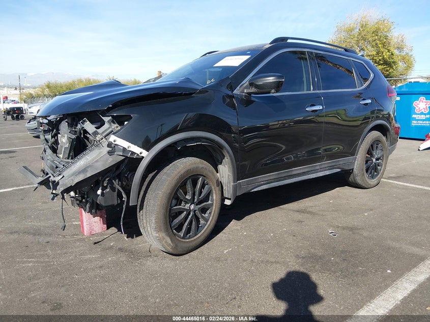 2018 Nissan Rogue Sv