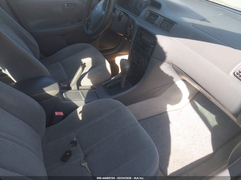 2001 Toyota Camry Le