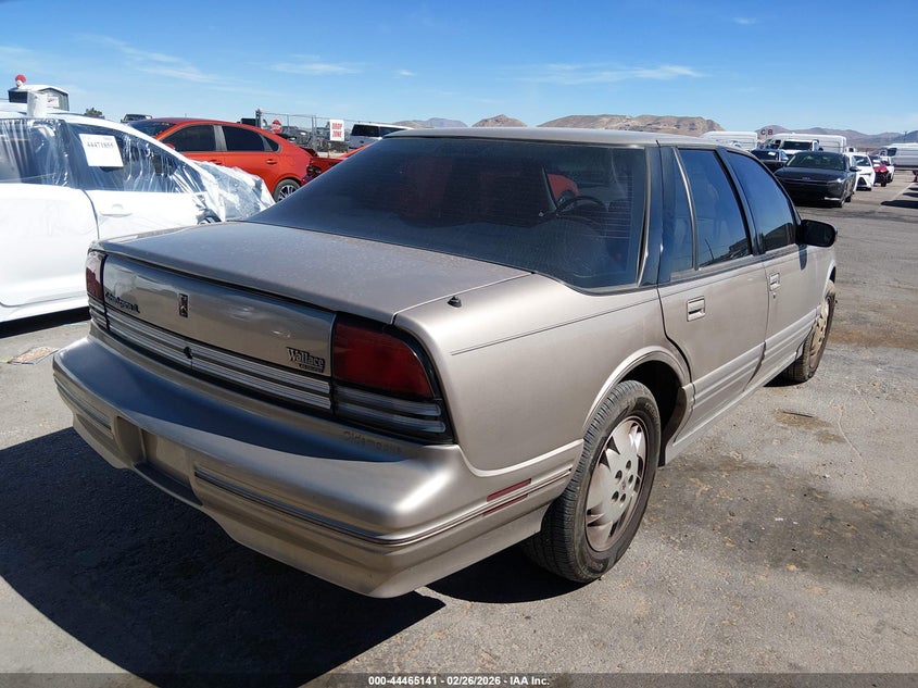 1997 OLDSMOBILE CUTLASS SUPREME SEDAN 3.1L V-6 160HP