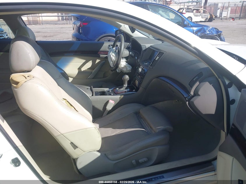 2012 Infiniti G37 Journey