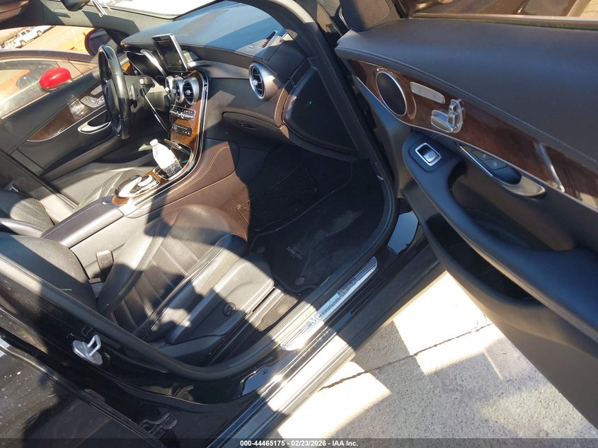 2016 Mercedes-Benz Glc 300