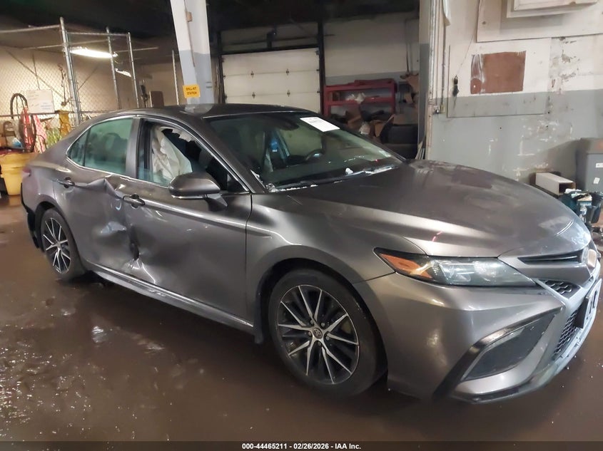 2023 TOYOTA CAMRY auction photo 6
