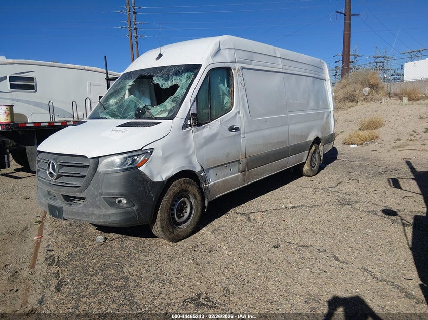 2025 MERCEDES-BENZ SPRINTER 2500 HIGH ROOF 4-CYL DIESEL — Фото 2