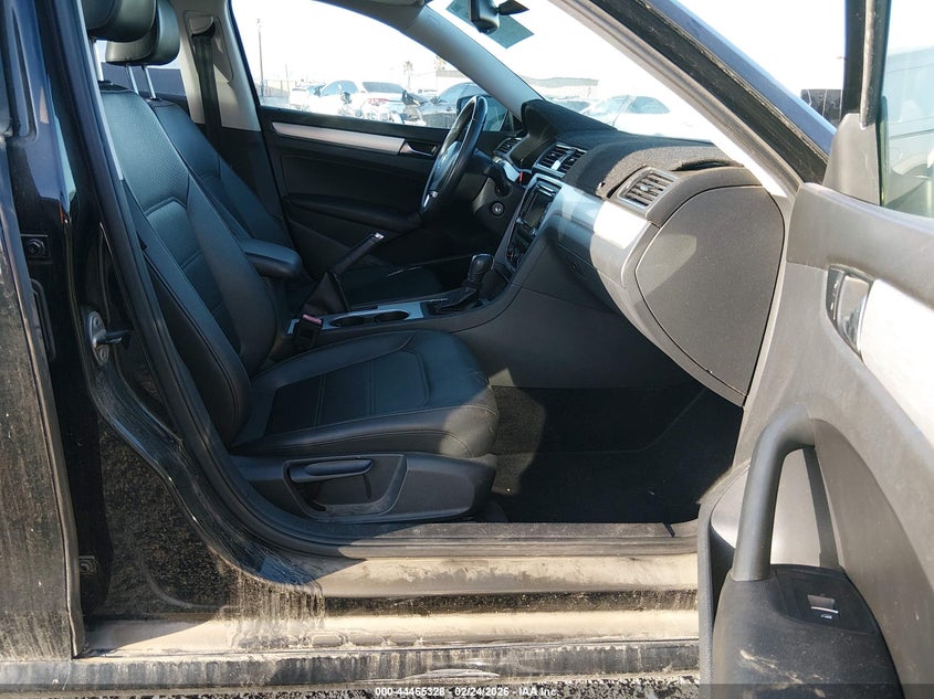 2013 Volkswagen Passat 2.0L Tdi Se