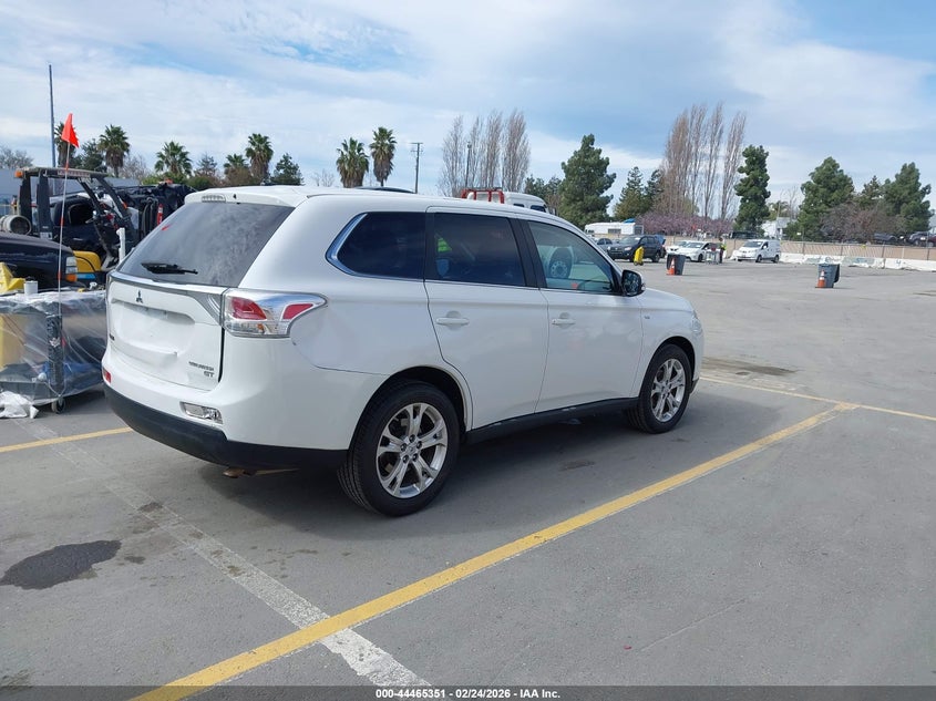 2014 Mitsubishi Outlander Gt