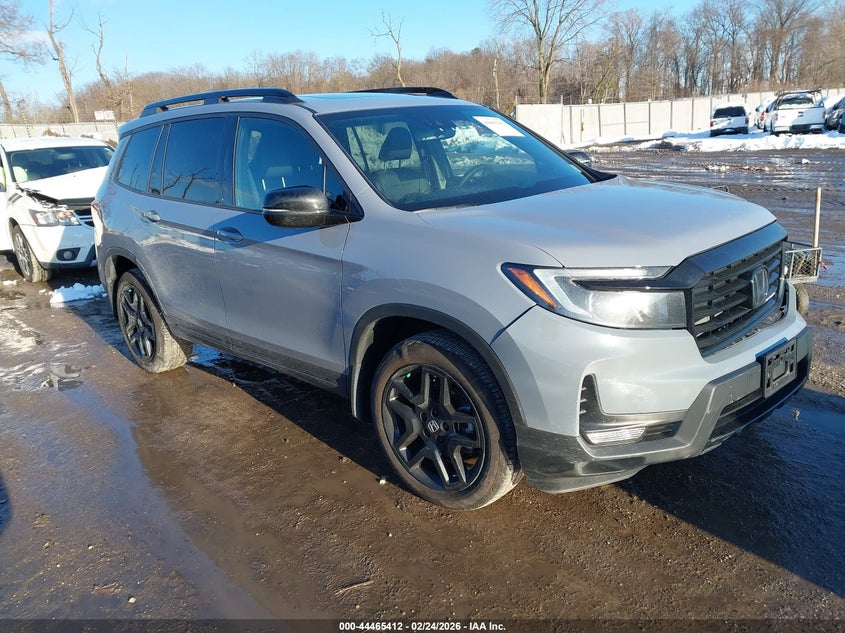 Vin: 5fnyf8h80sb003205, lot: 44962079, honda passport awd black 20253