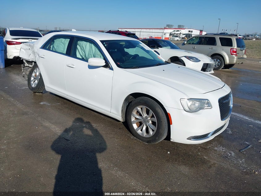2015 Chrysler 300 Limited