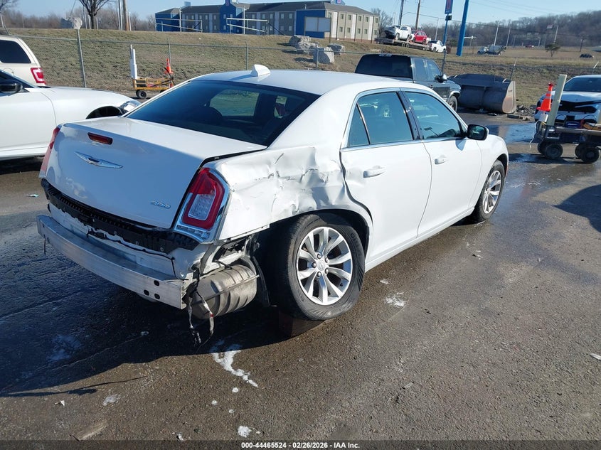 2015 Chrysler 300 Limited