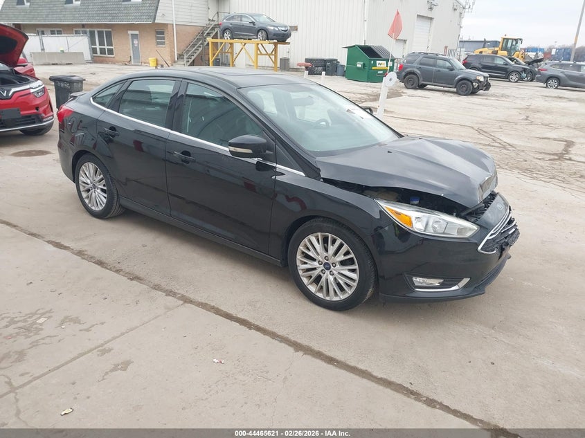 1FADP3J24JL280705 2018 Ford Focus Titanium auction photo 1