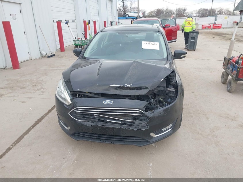 2018 Ford Focus 2.0 Titanium black Lot 111044465621 Vin 1FADP3J24JL280705