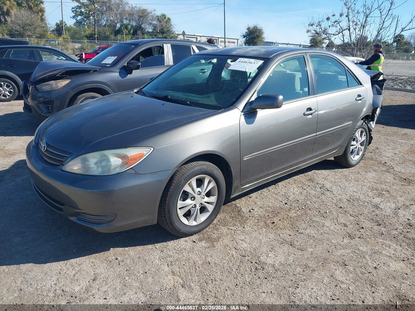 2004 Toyota Camry Le V6