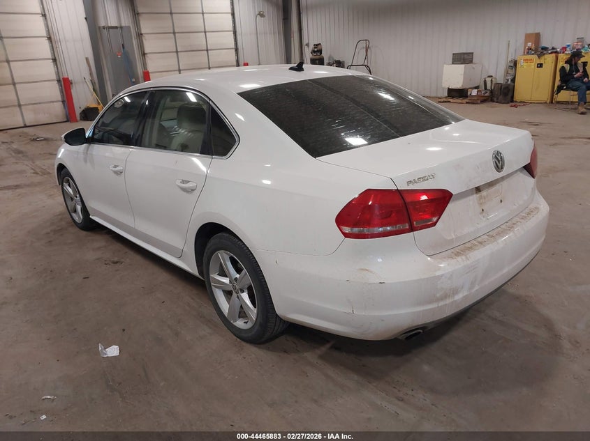 2012 Volkswagen Passat 2.5L Se