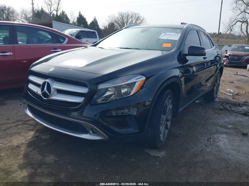 2017 MERCEDES-BENZ GLA 250 auction photo 2