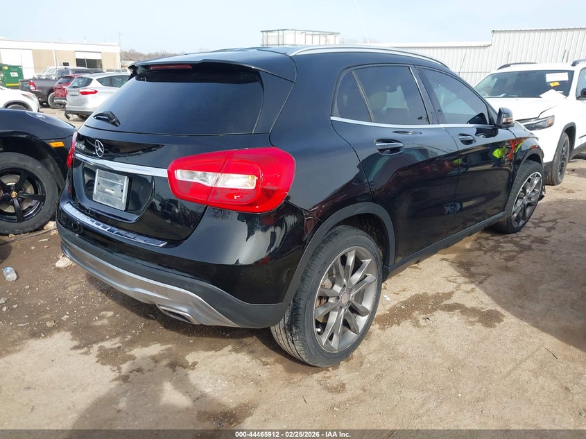 2017 MERCEDES-BENZ GLA 250 auction photo 4