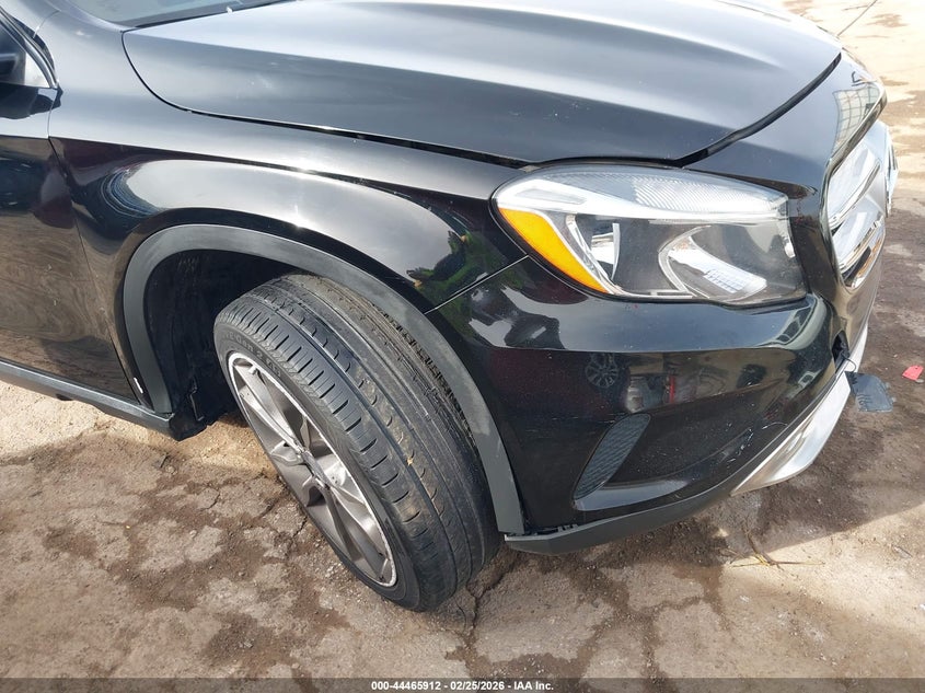2017 MERCEDES-BENZ GLA 250 auction photo 6