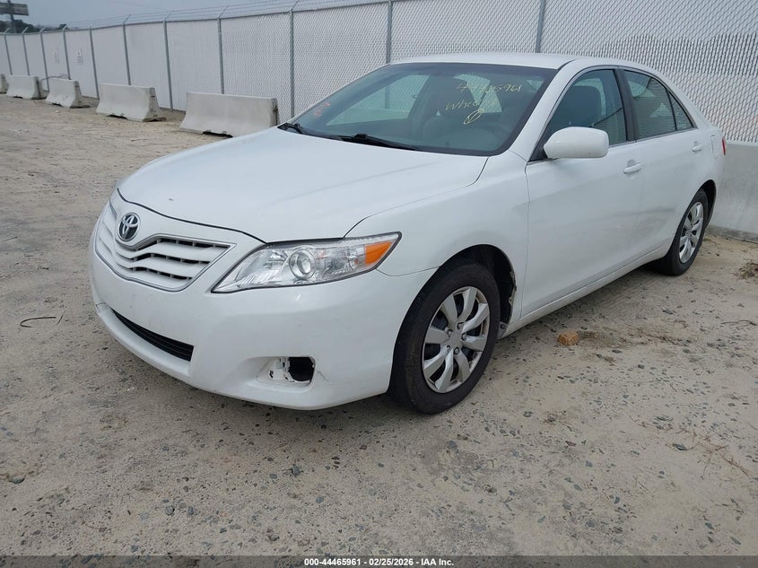 2010 Toyota Camry Le