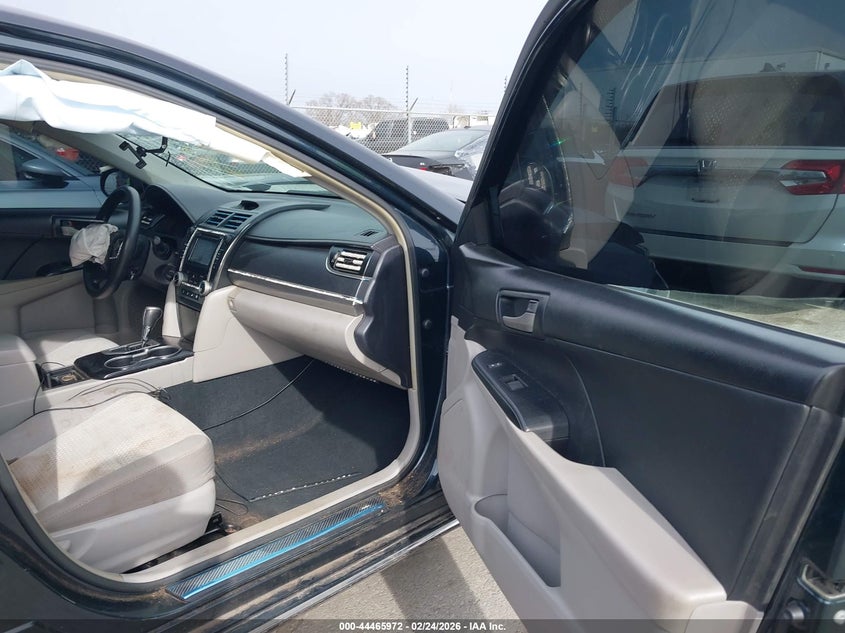 2014 Toyota Camry Le