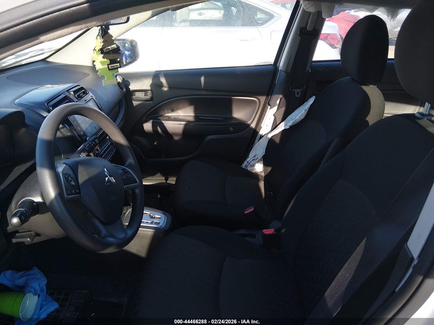 2024 Mitsubishi Mirage Le