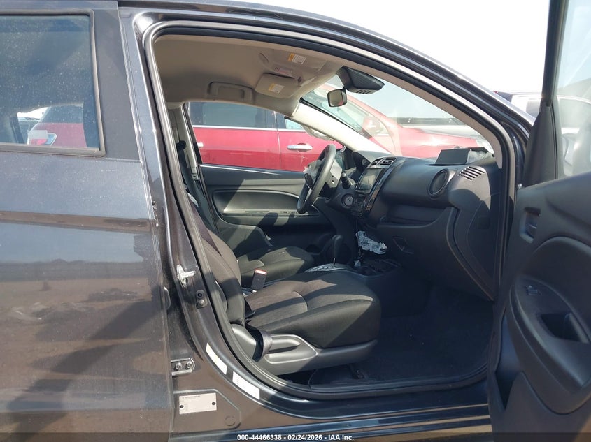 2024 Mitsubishi Mirage Es/Le