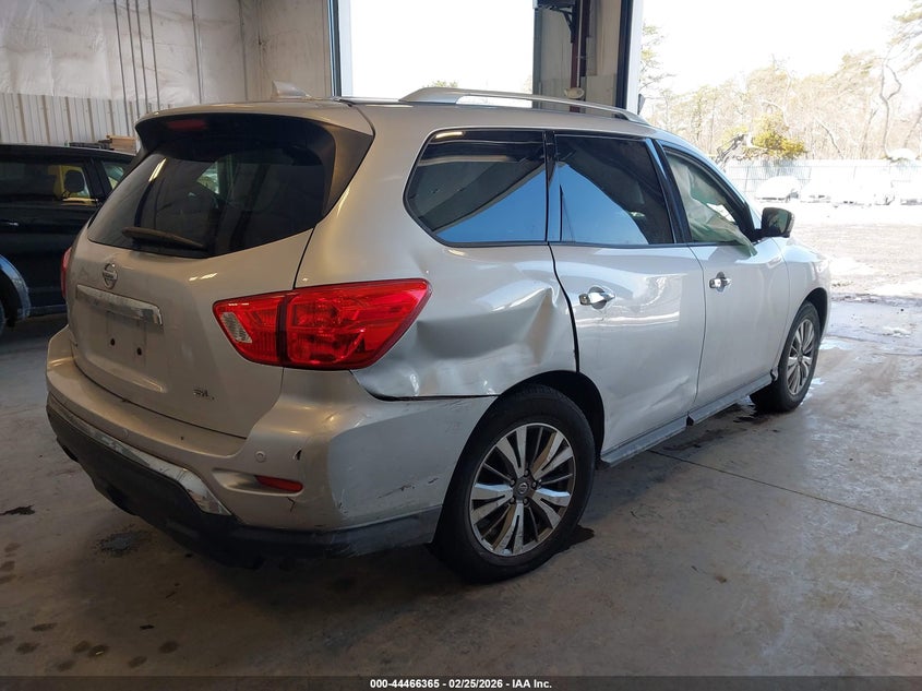 2019 Nissan Pathfinder Sl